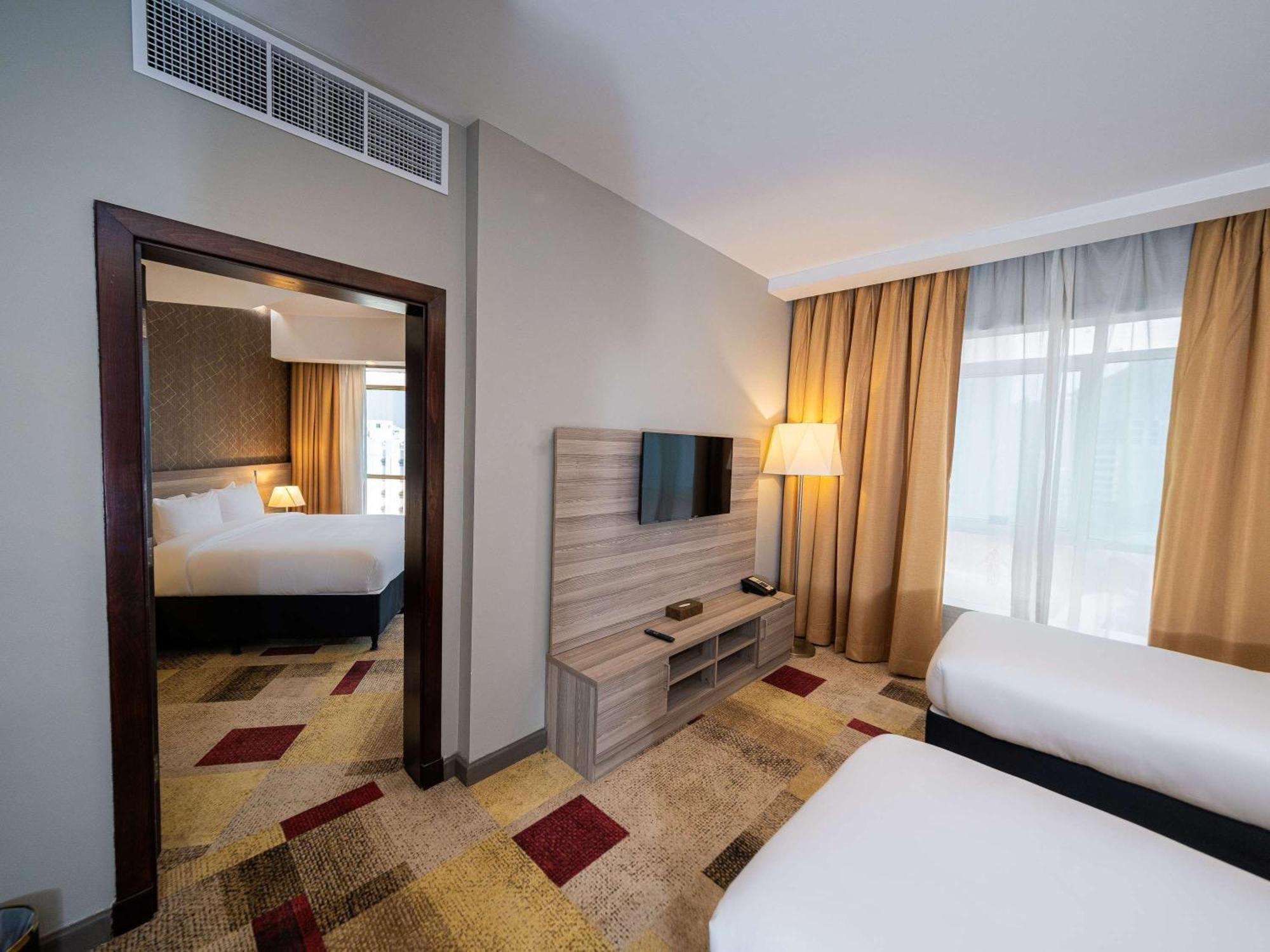 Mercure Makkah Aziziah Mekka Buitenkant foto